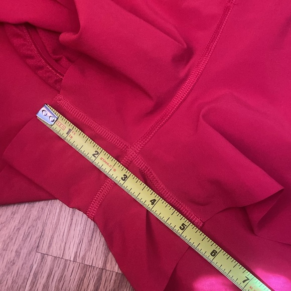 Women's Red Athletic Shorts lululemon 4 lined fast and free reflective - Picture 3 of 5